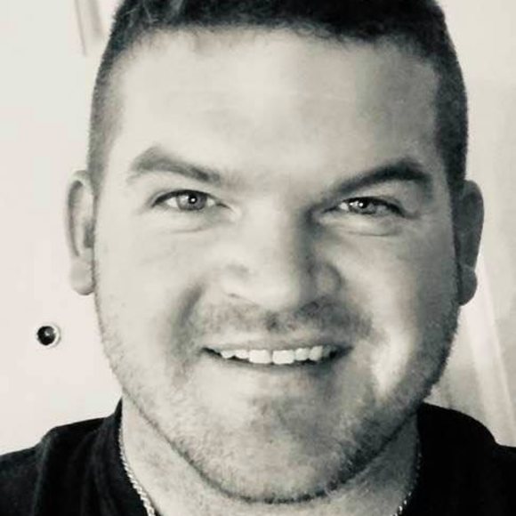 Meet your Posher, Kevin - Picture 1 of 1